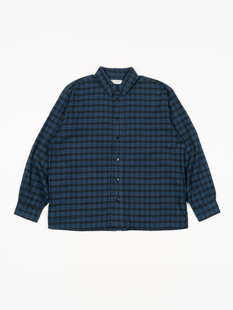 Box Pleat Shirt Navy | Shirts | Meridian
