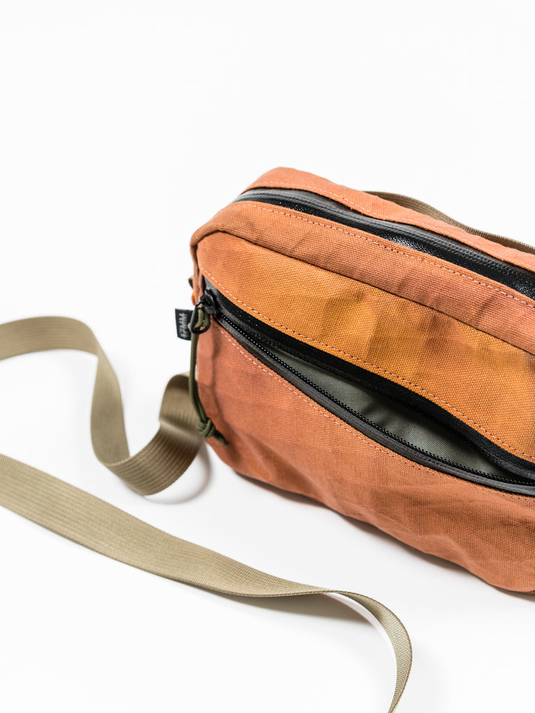 1733 for Meridian Utility Purse Rust X10 | Bag | Meridian