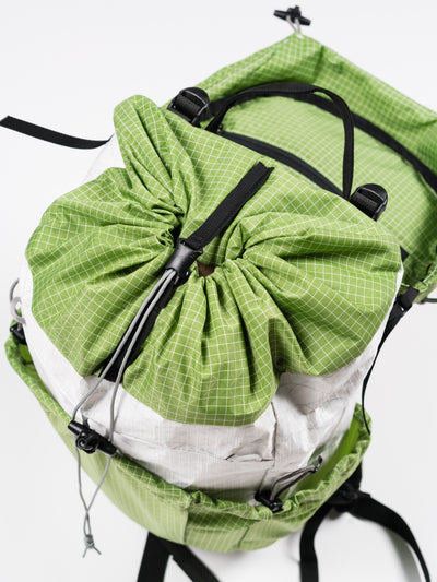 1733 for Meridian Rucksack Moss 210D Dyneema® Gridstop & Quartz UVX40