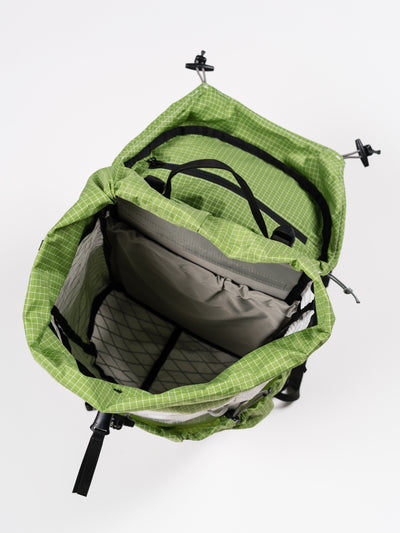 1733 for Meridian Rucksack Moss 210D Dyneema® Gridstop & Quartz UVX40